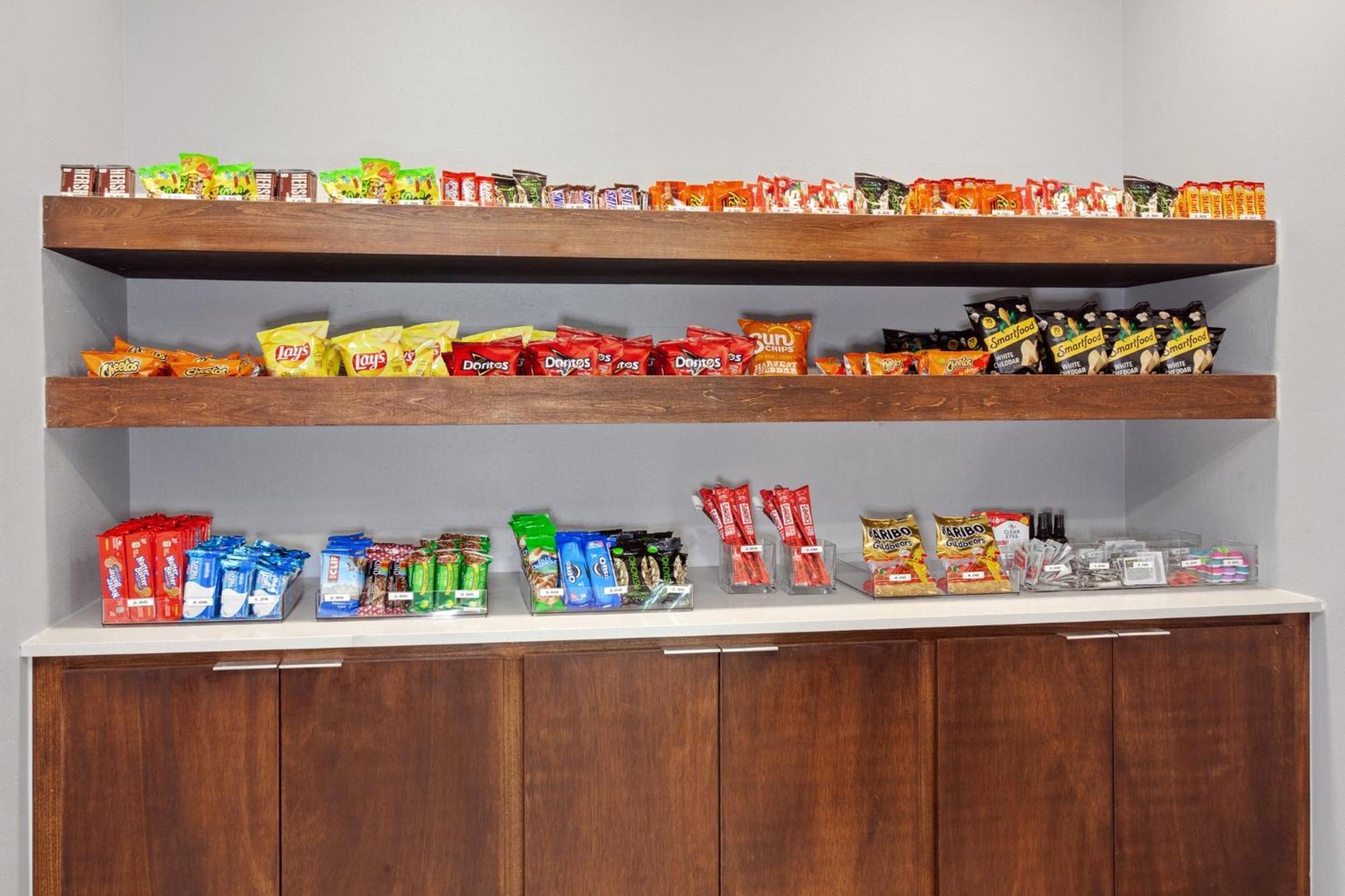 Express & By Ihg Hotel Port Washington
