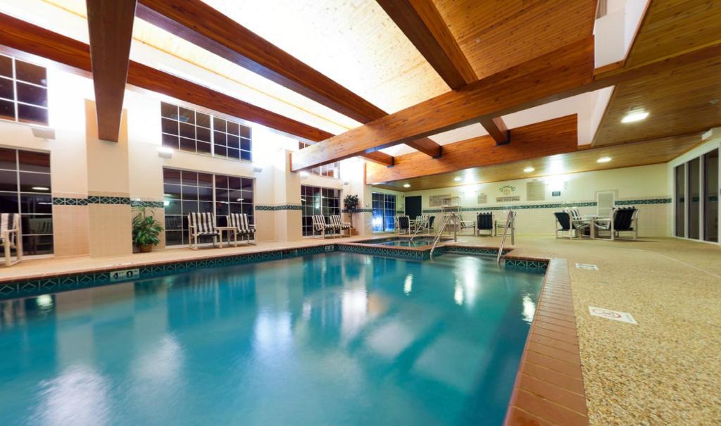 Express & By Ihg Port Washington